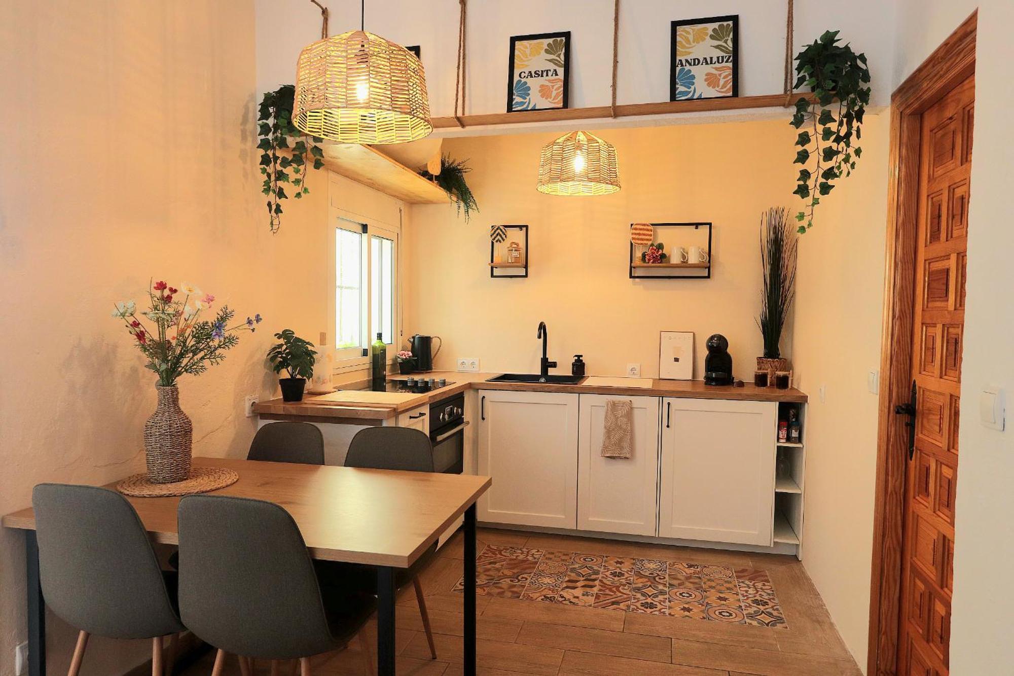 Authentic Spanish House With Terrace 10min Walk Marbella