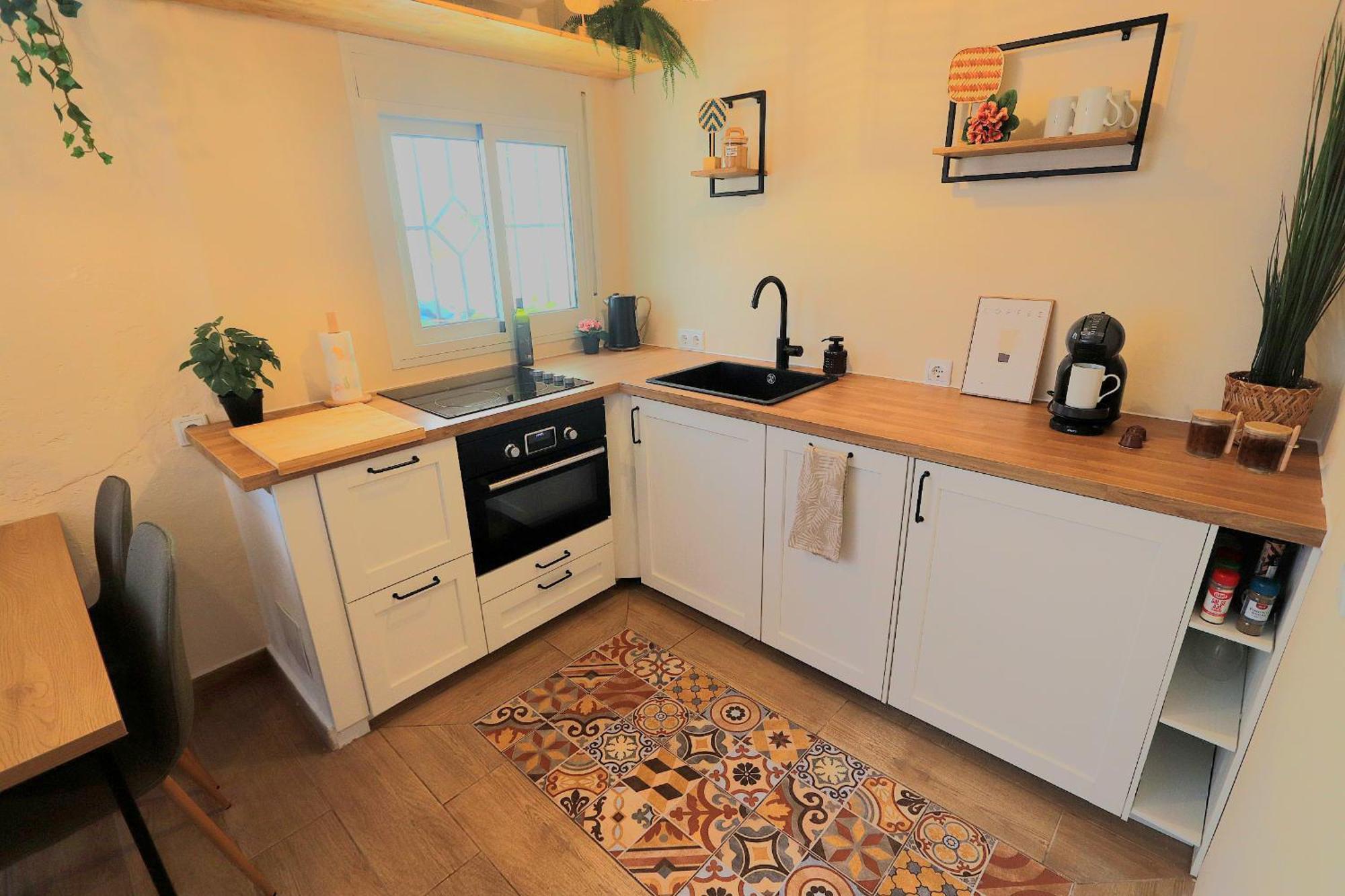 Authentic Spanish House With Terrace 10min Walk *