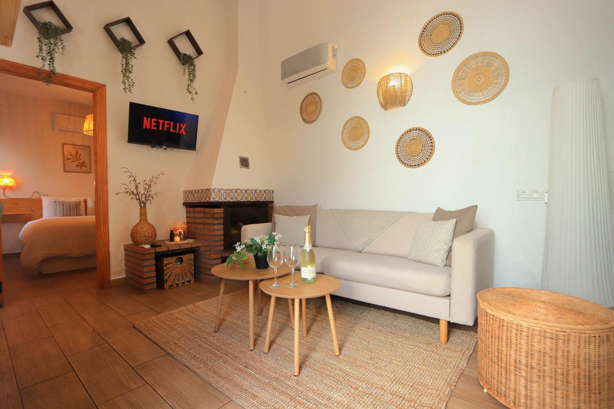 Apartment Authentic Spanish House With Terrace 10min Walk Marbella